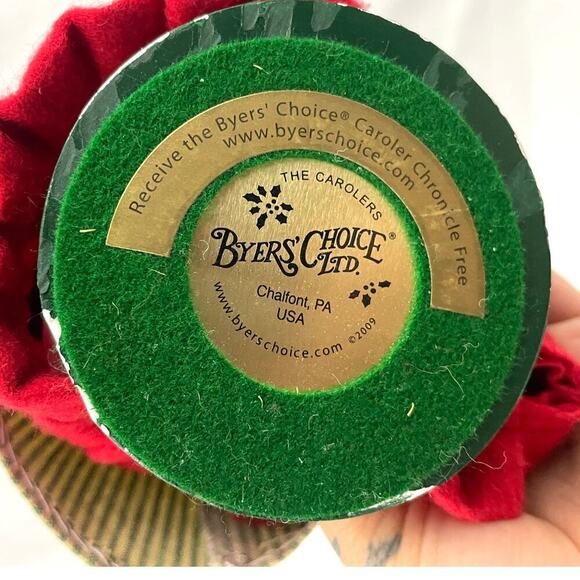 VTG Byers Choice Caroler 2009 Figurine Lady Selling Flowers Figurine Collectible - Picture 4 of 12